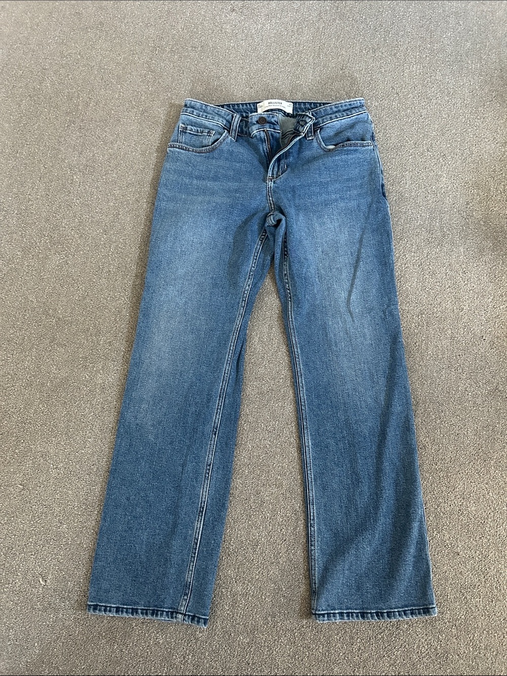 Hollister Women's Straight Leg Jeans - Medium Blue Wash